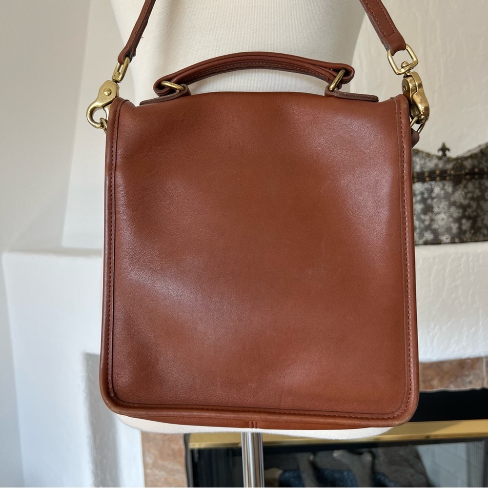Coach Vintage Leather Crossbody Bag 5130 Tan 90s Y2K - Picture 4 of 17